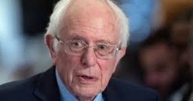 مجنون لكن سياسي بارع.. إشادة نادرة من بيرني ساندرز لـ ترامب.. اعرف السبب