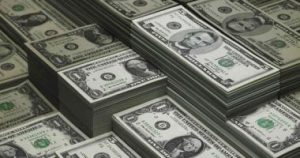 تعرف على سعر الدولار داخل البنوك خلال التعاملات الأخيرة – اليوم السابع