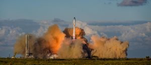 (Video) Starship Completes Successful Test Mission to Space | Al Khaleej Newspaper