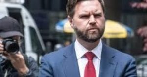 “الرئيس يمزح”.. فانس يدافع عن ترامب بعد نشره فيديو ساخر من قيادى ديمقراطى