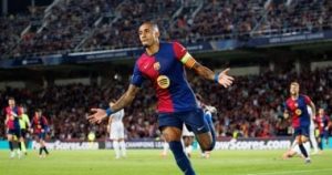 رافينيا نجم برشلونة أخطر جناح أيسر بالعالم والأكثر مساهمة تهديفية في 2025 – اليوم السابع