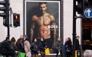 بيكهام يربح 25 مليون جنيه بدون لمس الكرة