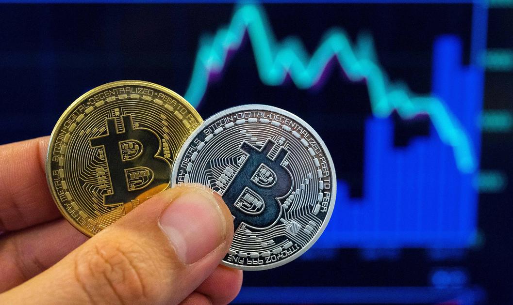 البيتكوين تتأرجح عند مستويات 122 ألف دولار | صحيفة الخليج