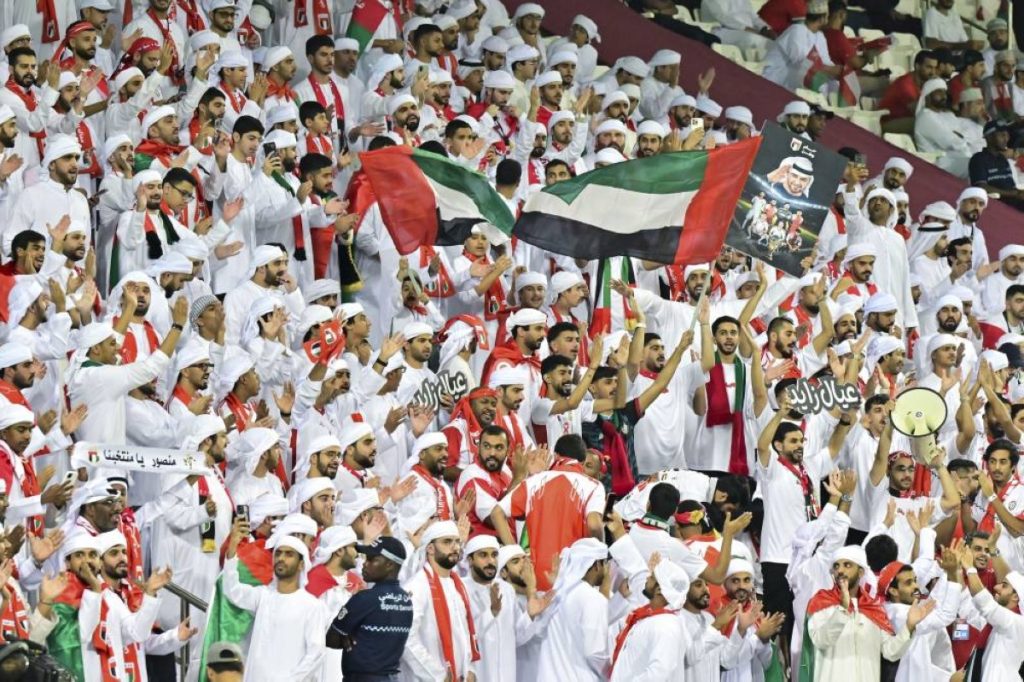 لاعبو “الأبيض”: نعد جماهيرنا الوفية بإنجاز تاريخي طال انتظاره 36 عاماً