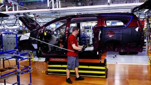 “أزمة وجودية” لقطاع السيارات الأمريكي مع تفاقم تداعيات رسوم ترامب