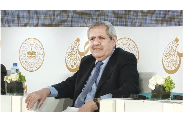 في محراب د. خالد الكركي.. سادن اللغة العربية