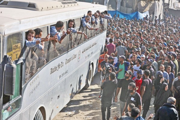 الاحتلال يمنع احتفالات تحرير الأسرى