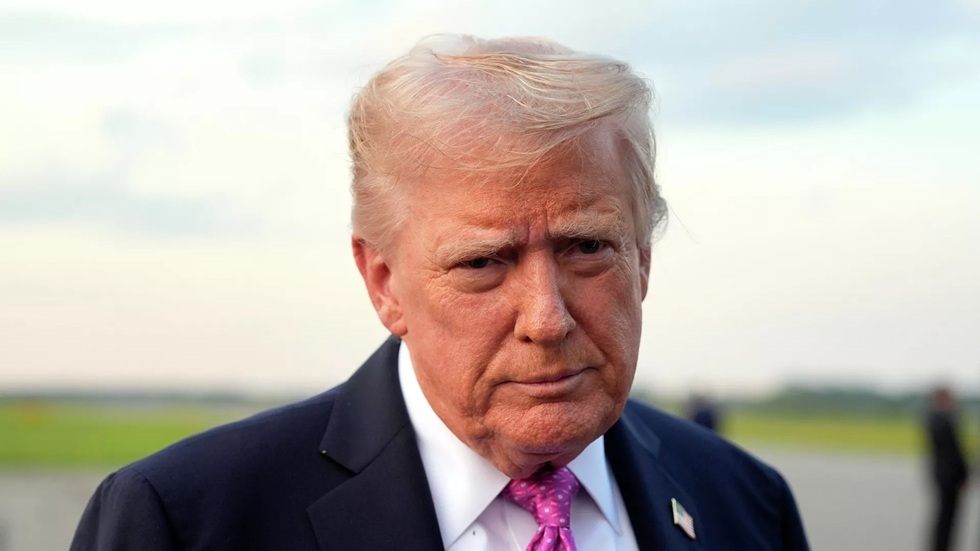 ترامب: الولايات المتحدة ستتعامل مع ضوابط التصدير الجديدة من الصين