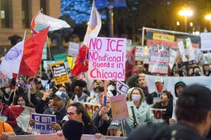 قاضية أمريكية تعلّق قرار ترامب إرسال قوات إلى ولاية إلينوي