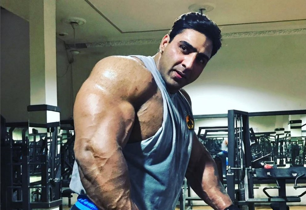 وفاة مأساوية لبطل كمال الأجسام أسطوري عن عمر 42 عاما