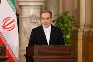 عراقجي يكشف سبب رفض إيران المشاركة في “قمة شرم الشيخ للسلام” ويتوجه للسيسي: ممتنون على الدعوة