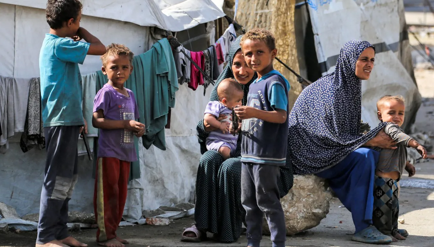 اتفاق تاريخي بين إسرائيل وحماس برعاية ترامب: توقيع المرحلة الأولى من خطة إنهاء حرب غزة الخميس في مصر