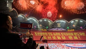 En images : célébrations du 80e anniversaire du Parti communiste au pouvoir... Kim reçoit ses alliés russes et chinois