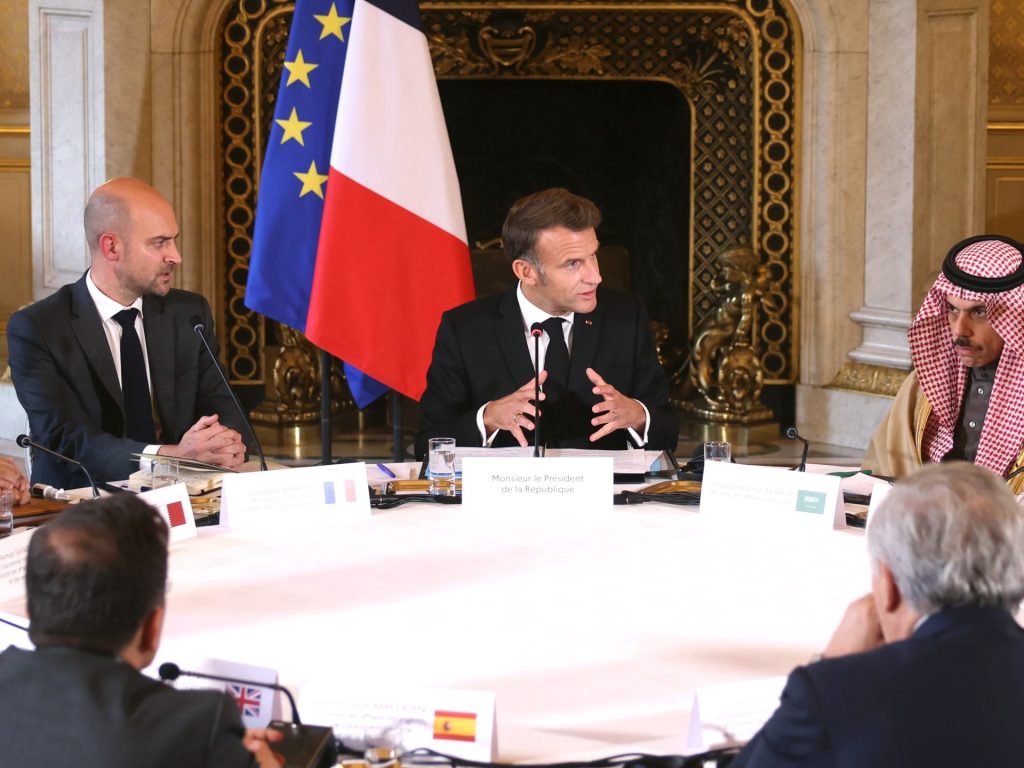 ماكرون: مؤتمر باريس بشأن غزة يعمل بالتوازي مع خطة ترامب