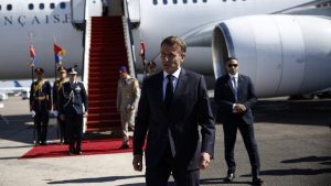 ماكرون: سيكون لفرنسا دور خاص في حكم قطاع غزة