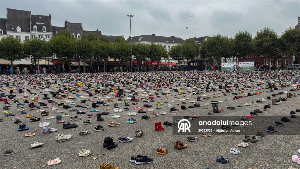 هولندا.. حفل تأبين أطفال وصحفيين ضحايا العدوان الإسرائيلي على غزة