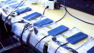 46 معتقلا بعصابة هواتف لندن والتشكيك يسود المنصات