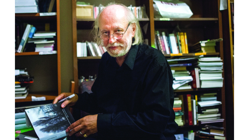 نوبل للآداب 2025 تذهب إلى كتابات كراسناهوركاي “المذهلة”