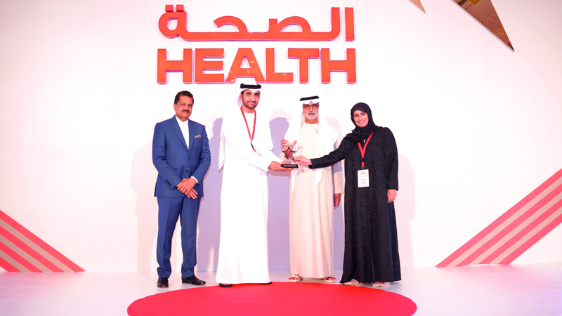 نهيان بن مبارك يكرم الفائزين بـ “جوائز الصحة 2025”