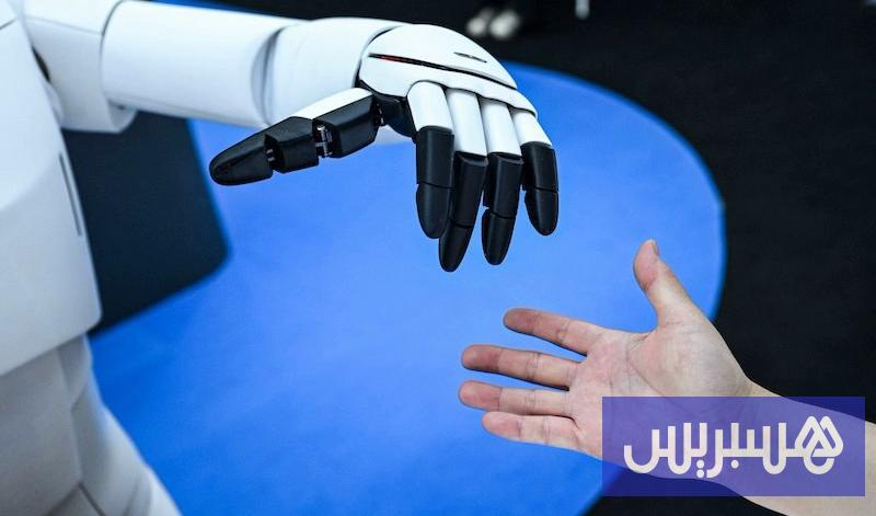 والدة قاصر منتحر تحذر من “روبوتات الدردشة”