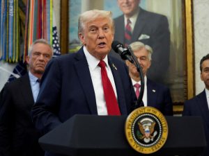 Que signifie l'accord de Pfizer avec Trump pour les prix des médicaments dans le monde ?