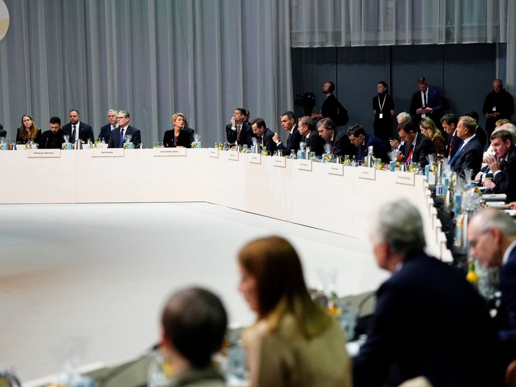 زيلينسكي يدعو أوروبا لمواجهة “التصعيد” الروسي فماذا قال ميرتس وماكرون؟